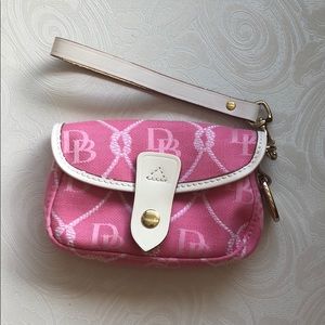 Dooney & Bourke Wristlet